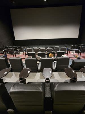 B&B Theatres Airway Heights 8 .